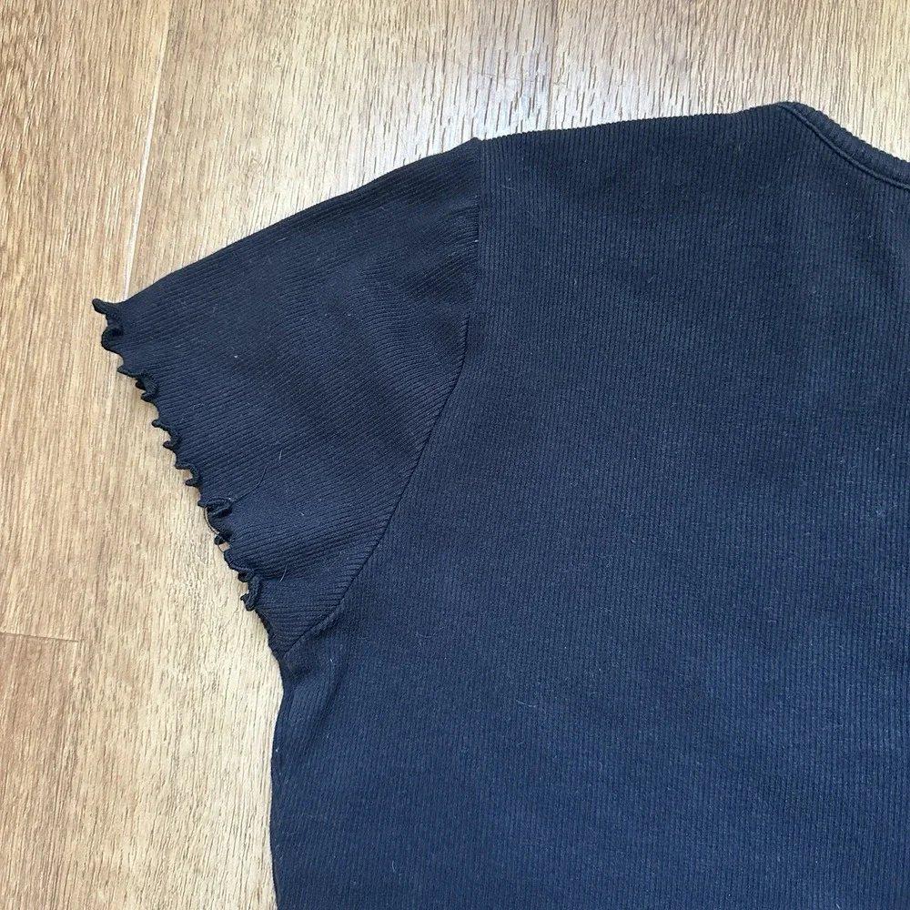 Anthropologie Pilcro Black Ribbed Button Up Short Sleeve Lettuce Hem Shirt, M - Picture 10 of 10